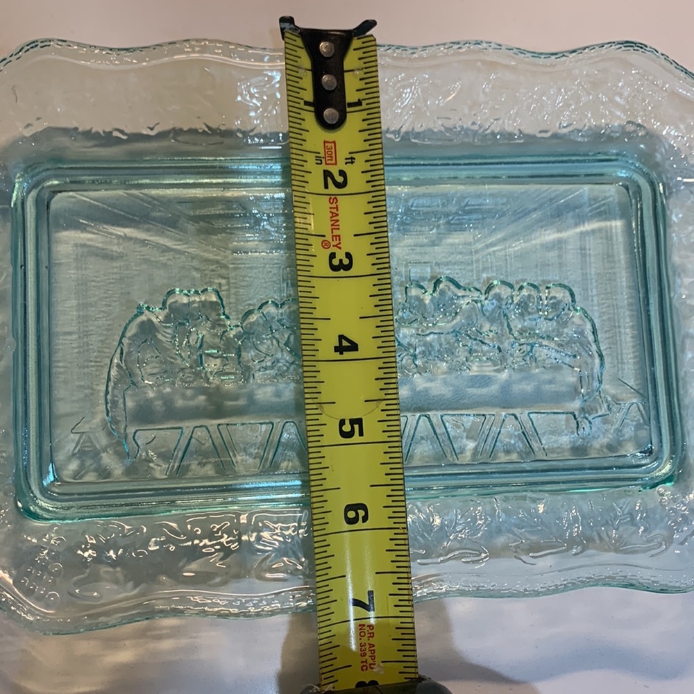 Tiara Glass Plate Blue Last Supper - Picture 13 of 13
